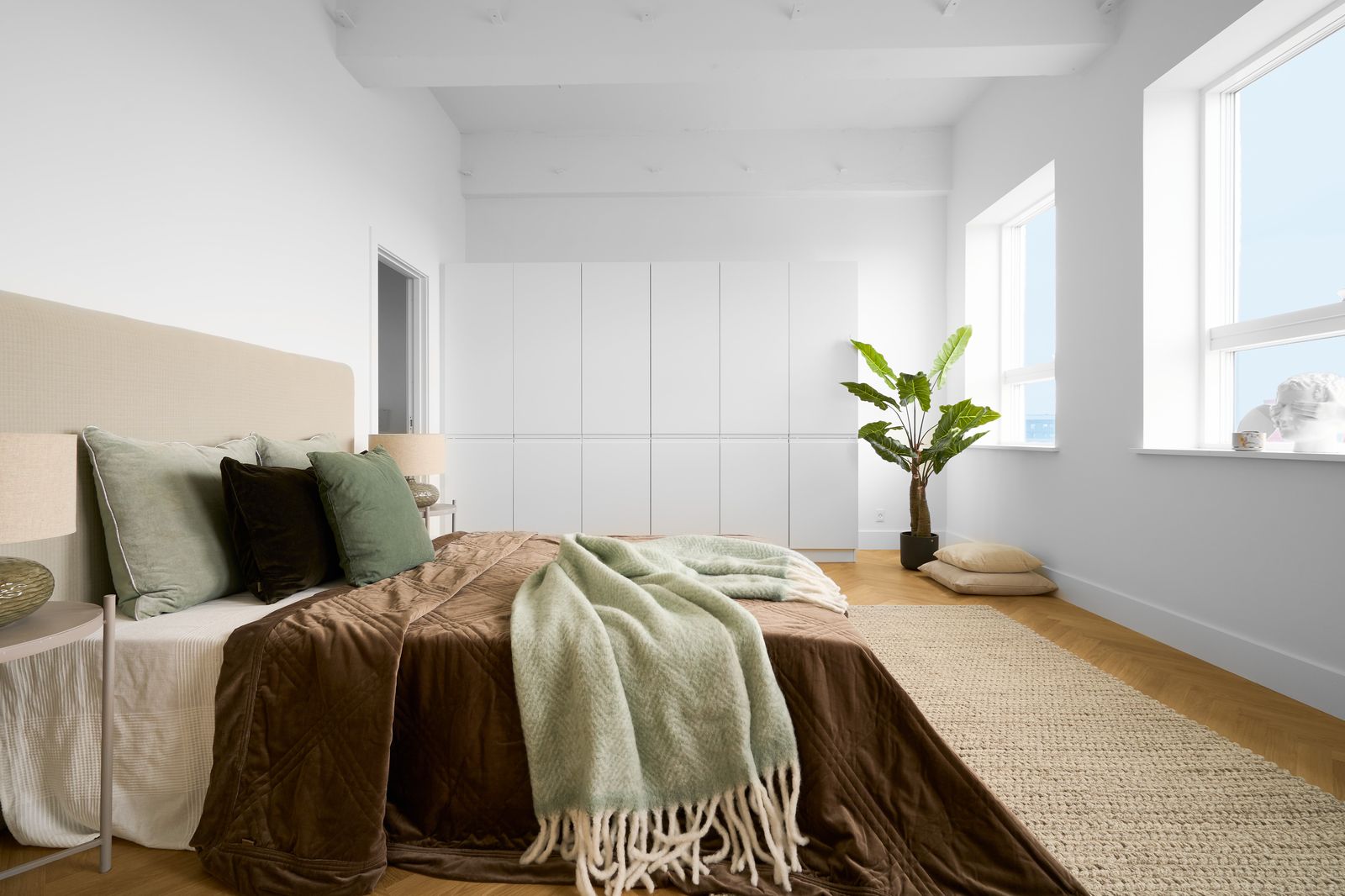 Master bedroom in The Loft Residence, furnished apartment in Odense C